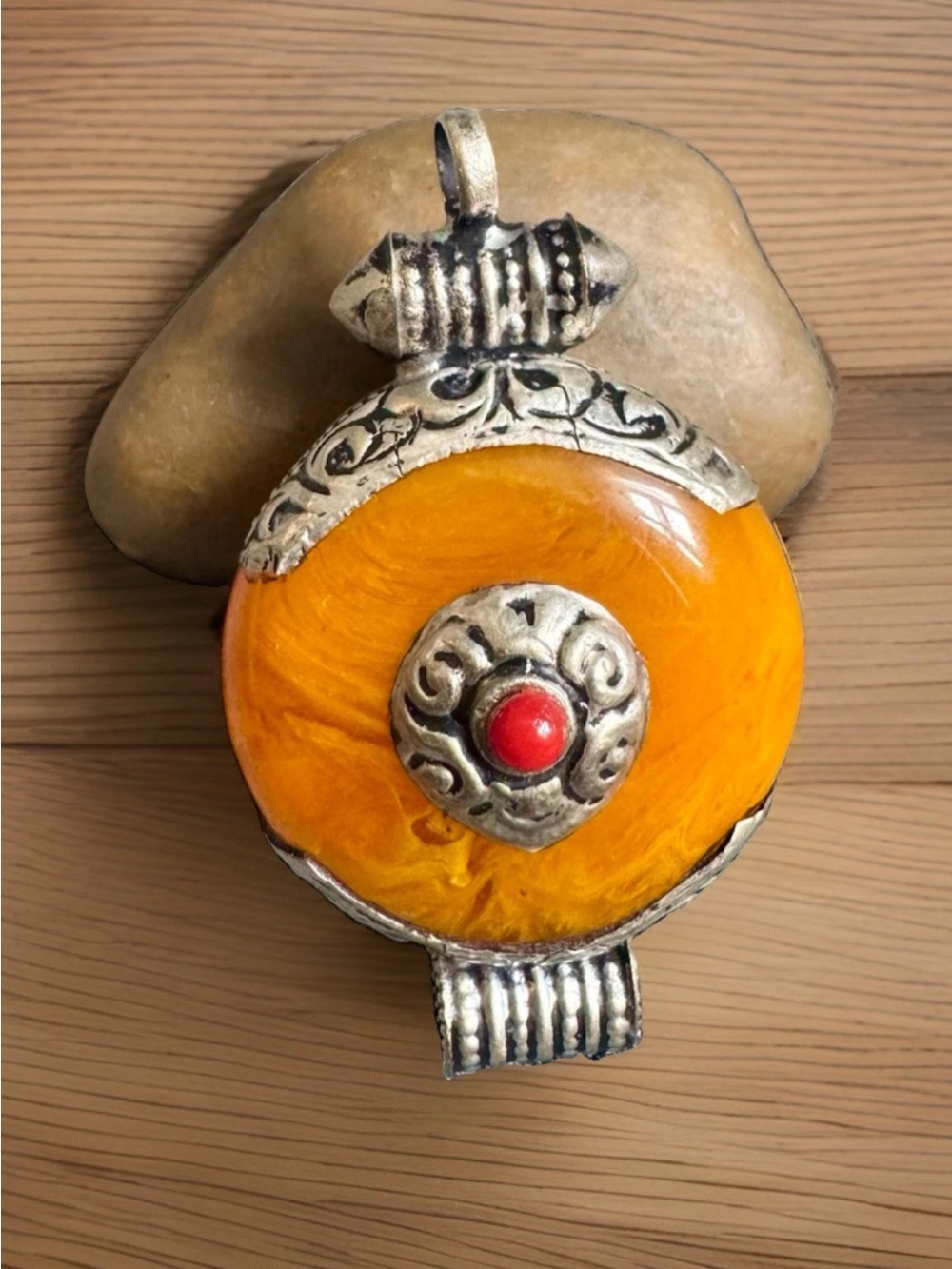 Vintage & Handmade Double Sided Tibetan Amber Resin Pendant Set In Silver 8grams
